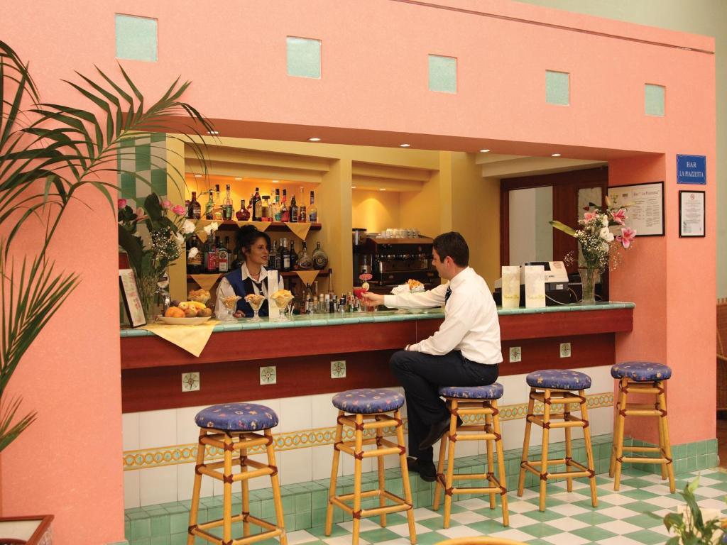 Hotel Le Terrazze يتوجاني المظهر الخارجي الصورة
