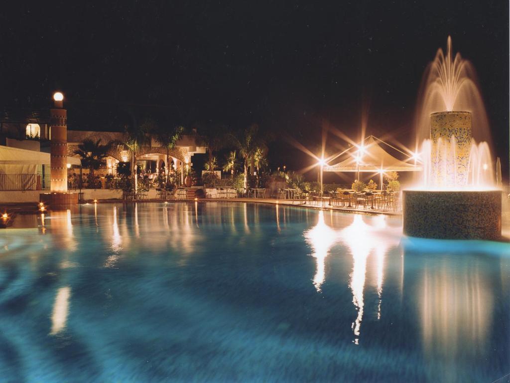 Hotel Le Terrazze يتوجاني المظهر الخارجي الصورة
