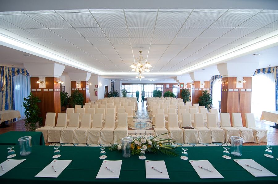Hotel Le Terrazze يتوجاني المظهر الخارجي الصورة