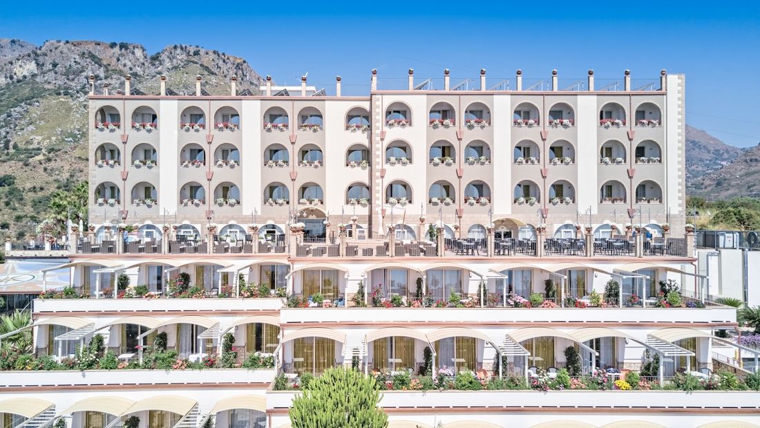 Hotel Le Terrazze يتوجاني المظهر الخارجي الصورة